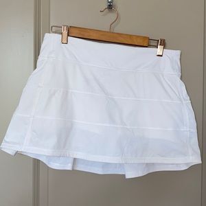 Lululemon pace rival skirt tall in white size 8